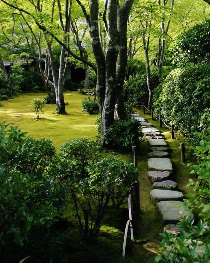 @Japan Travel: Photo by Geraldine Bartoli. She is just one of our many JapanTravel photojournal…