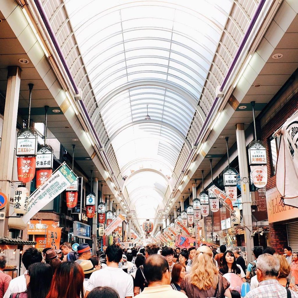@Visit Japan: Serving the people of Osaka for more than 190 years, the 580m-long Kuromon Ichib…