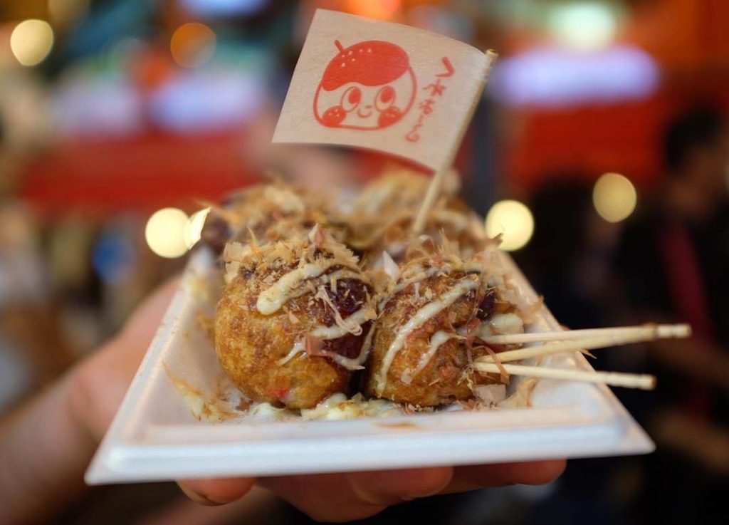 @Visit Japan: Takoyaki is a fast food that’s representative of Osaka. A round fried ball of wh…
