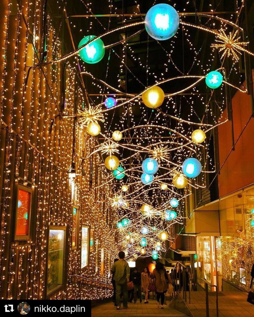 @Japan Travel: Shinjuku Station Illumination 2016 #Repost @nikko.daplin .
.
.
#illuminations #…
