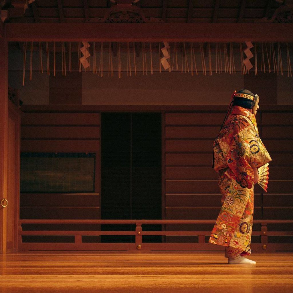 @Visit Japan: Noh (traditional masked dance-drama) 
Location: Ginza, Tokyo, Japan
Photo by @ar…