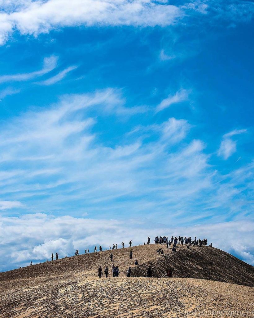 @Visit Japan: Location: Tottori Sand Dunes, Tottori
Photo by @jst3107
. 
We introduce you to a…