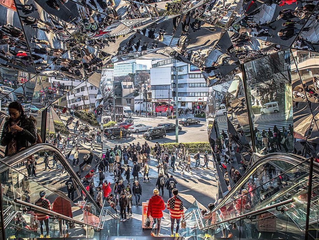 @Visit Japan: Location: #TokyuPlazaOmotesandoHarajuku #Tokyo
Photo by @atsushi.k.photography
….