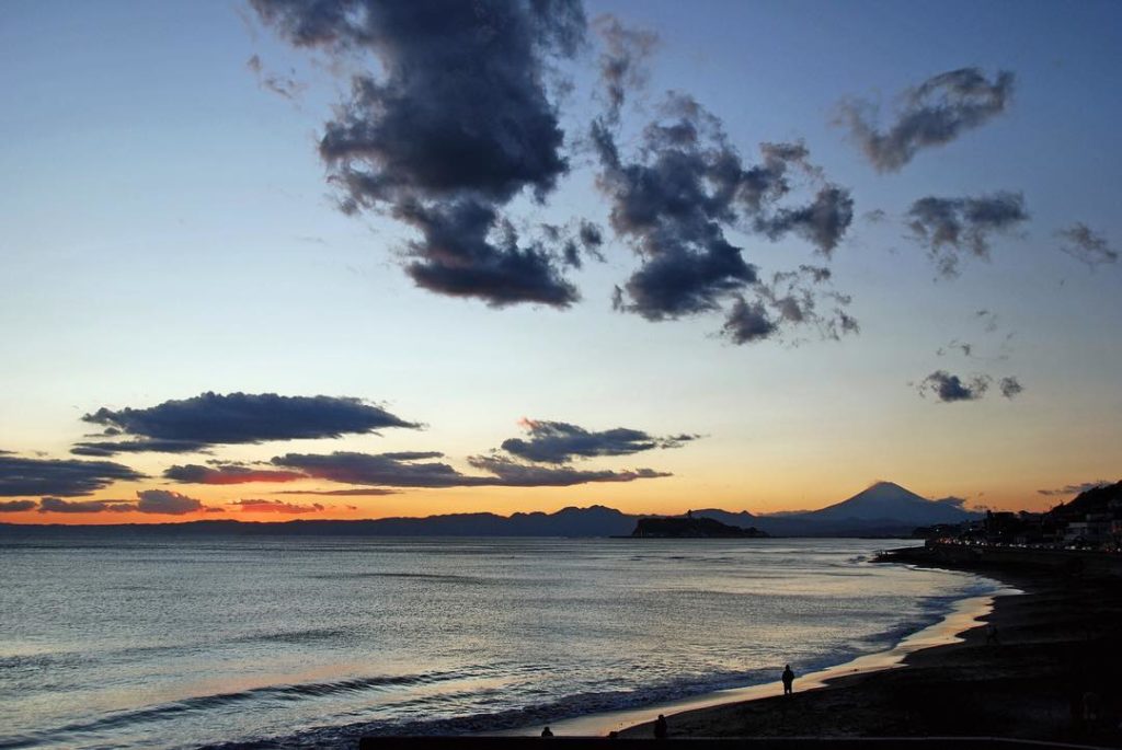 @The Japan Times: There are spectacular views of the Shonan coastline and Mount Fuji from the beac…