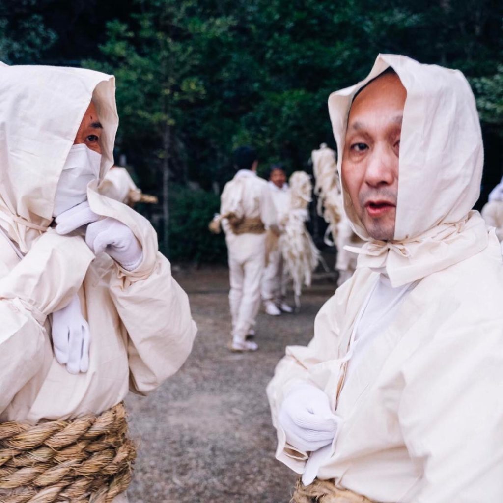 @The Japan Times: Noboriko, participants in Wakayama’s Oto Matsuri, prepare themselves for their j…