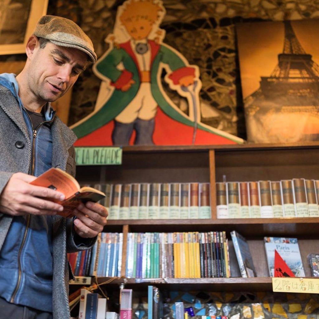 @The Japan Times: On a quiet street in Kagurazaka is the bookstore Librairie Omeisha. Operating si…