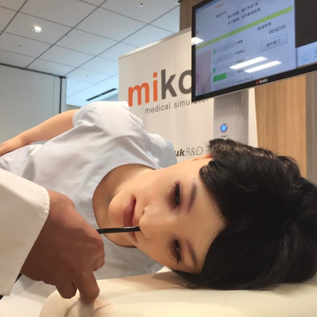@The Japan Times: Mikoto, a simulation robot developed for students, young doctors and emergency c…