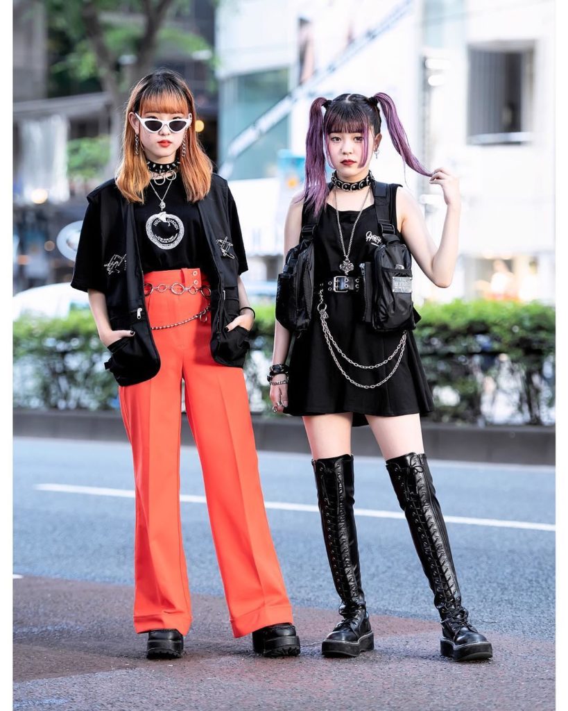 @Tokyo Fashion: Japanese teens Maria (@0_REImaria) and Megumi (@meggumi) on the street in Ha…