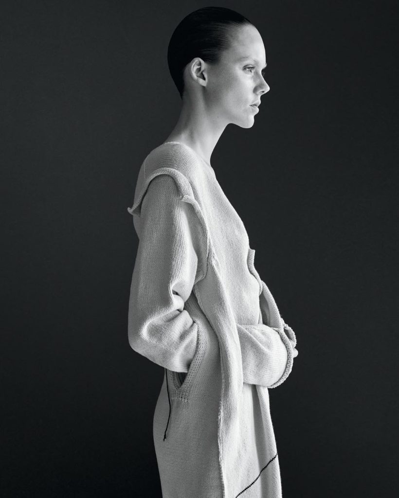 @Yohji Yamamoto: « Inner Elegance » editorial featuring the A/W 2016-17 Yohji Yamamoto knitted dr…