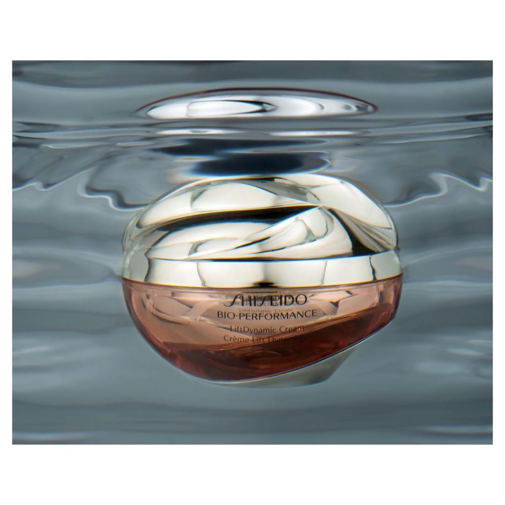 @SHISEIDO: Imagine if there were no gravity Innovative sculpting BIO-PERFORMANCE LiftDynam…