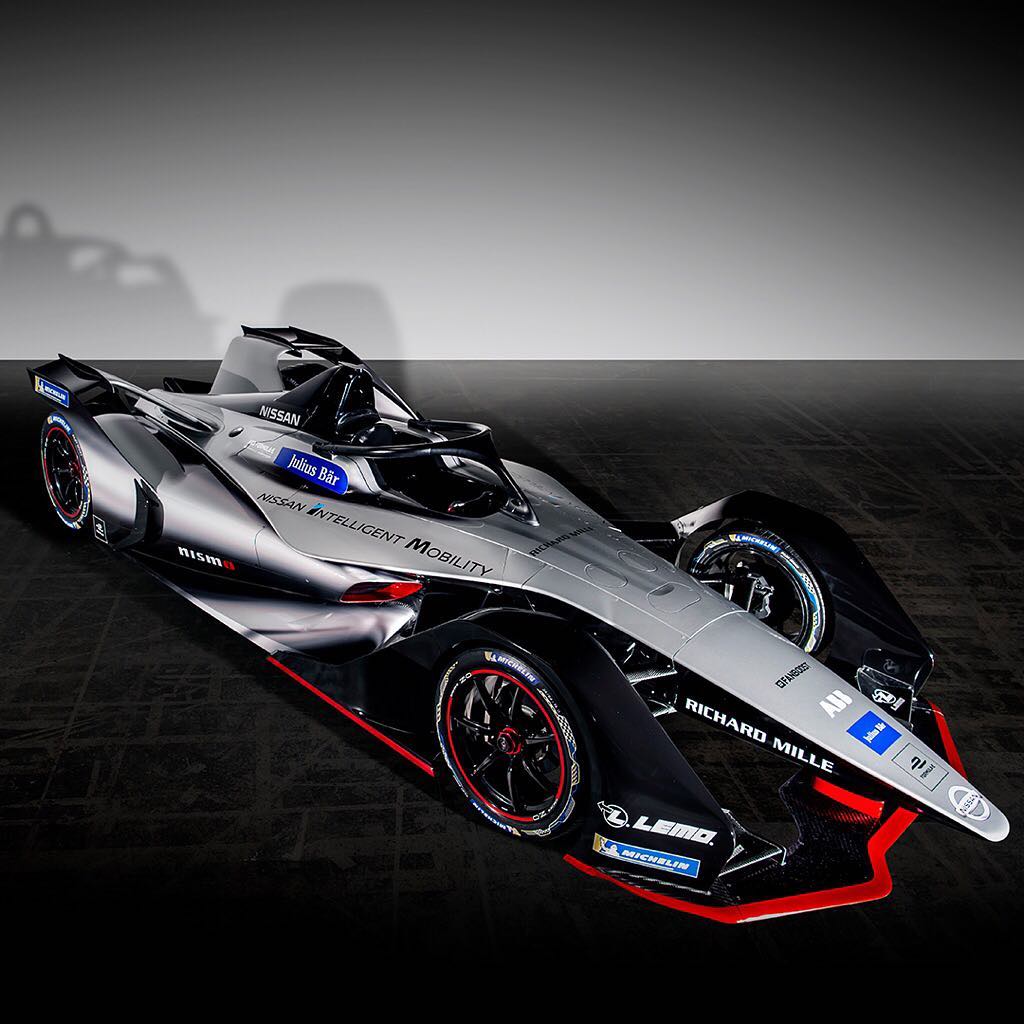 @Nissan: “The season 5 #FormulaE car looked to our design team like an EV-powered superso…