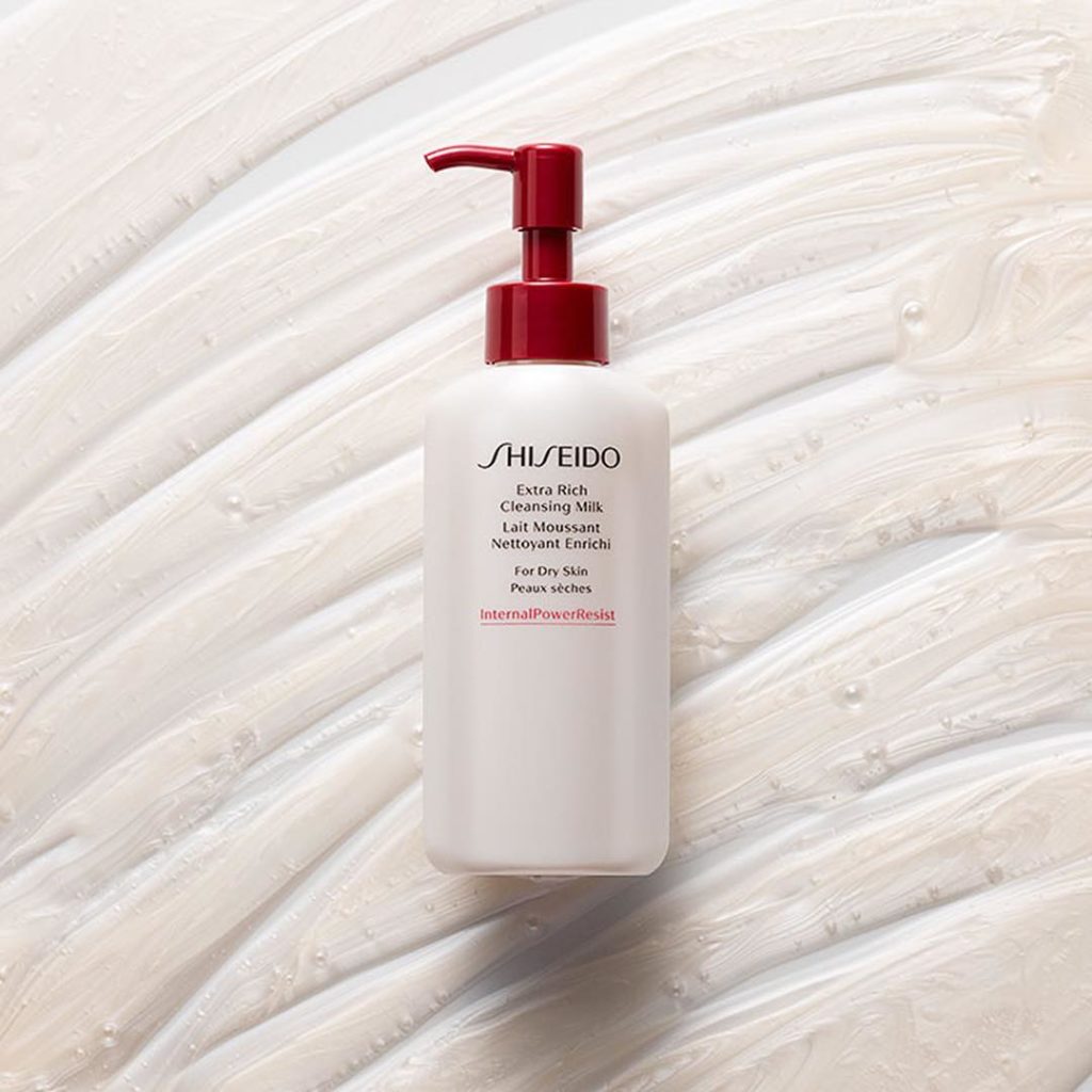@SHISEIDO: New Extra Rich Cleansing Milk. A milk cleanser that transforms into an airy lath…