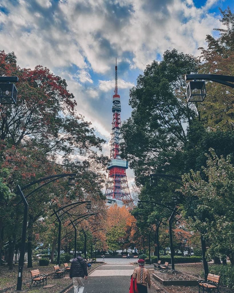 @Japan Travel: Don’t miss Tokyo Tower if you’re in the city! There are many observatories and g…