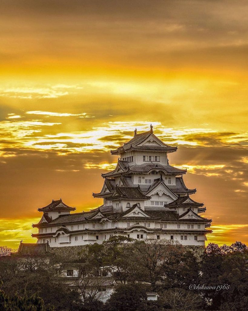 @Japan Travel: You guys wanted it, you guys got it! Himeji Castle, also know as White Heron Cas…