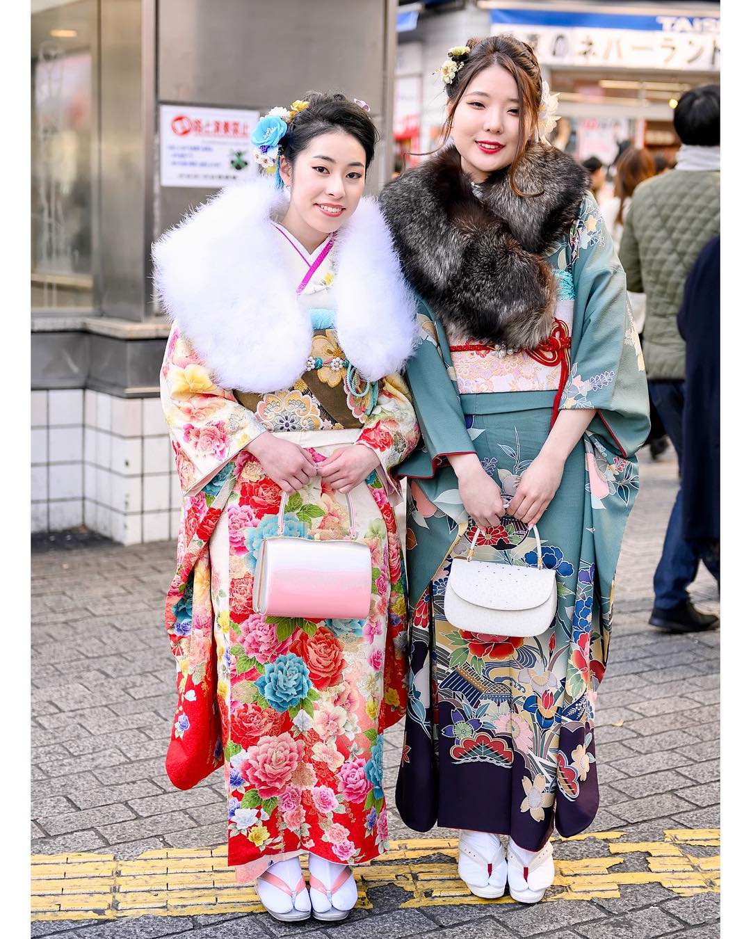 @Tokyo Fashion: Beautiful traditional Japanese furisode kimono on the ...