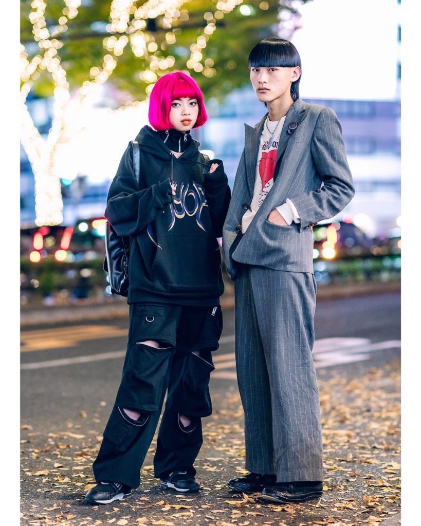 @Tokyo Fashion: 17-year-old Japanese fashion designer Ayumi (@dressingisawayoflife) and we…