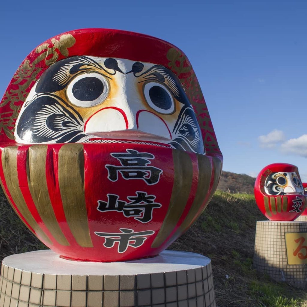 @Visit Japan: Daruma dolls, made of papier-mâché and usually painted red, are the symbol of Ta…