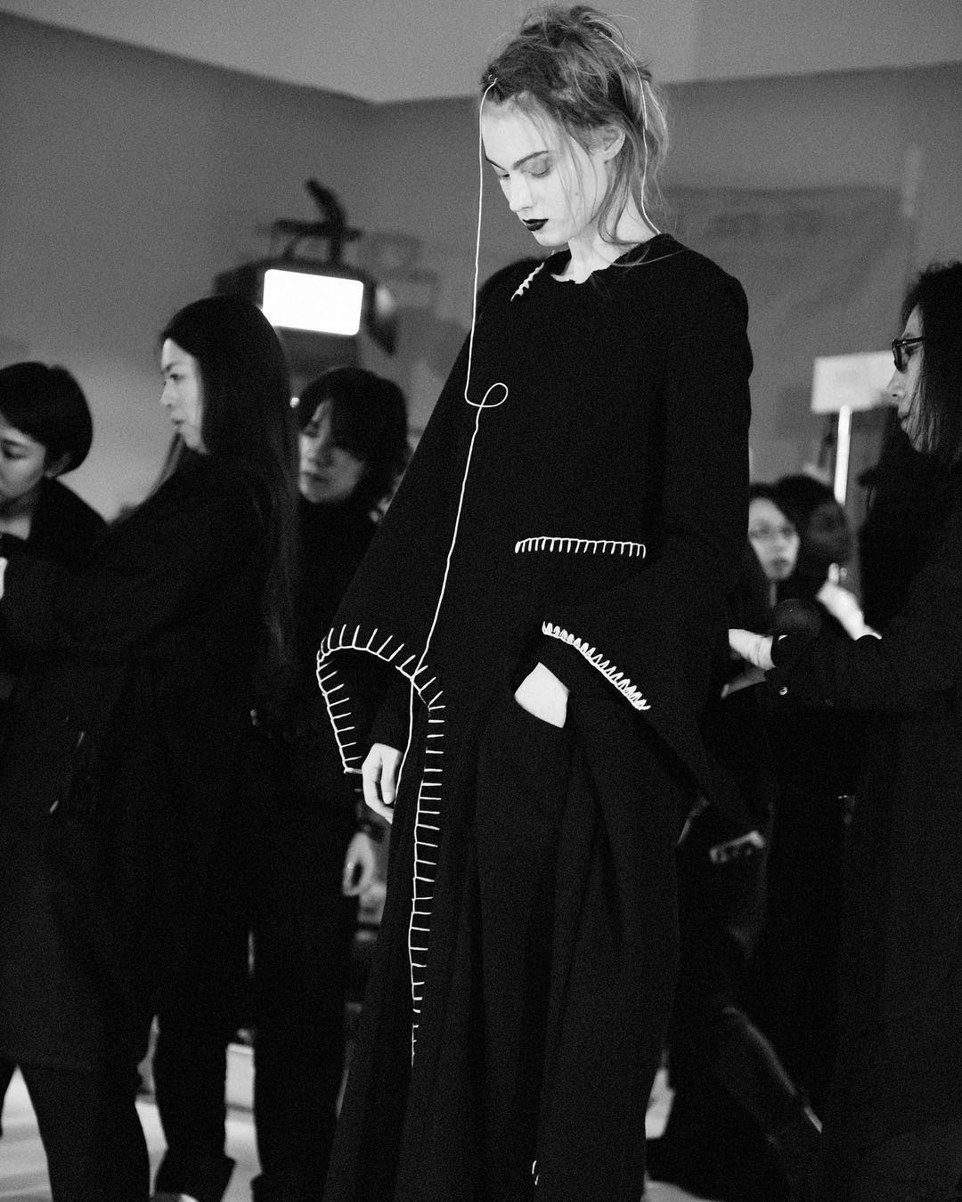 @Yohji Yamamoto: Yohji Yamamoto AW19 collection. Photo by @elise_toide ...