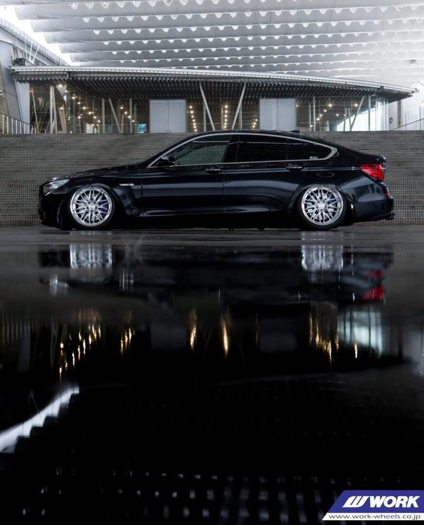 @fessel.jp BMW 550i GT on WORK Schwert Quell #artofwheel #quell...