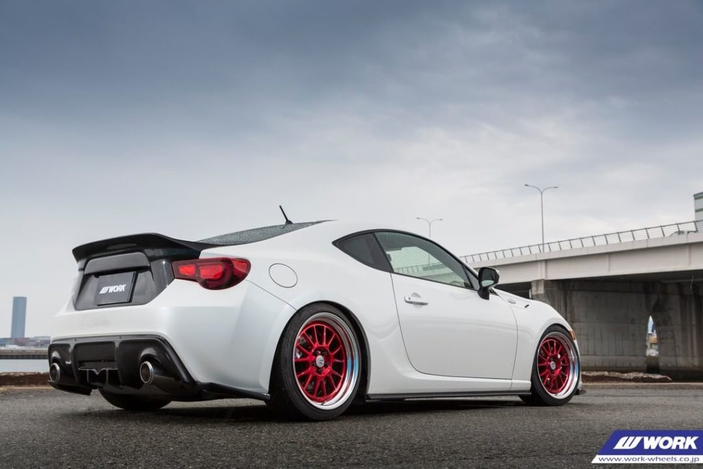 70 MOTORING Toyota 86 on WORK Seeker FX #artofwheel #seekerfx...