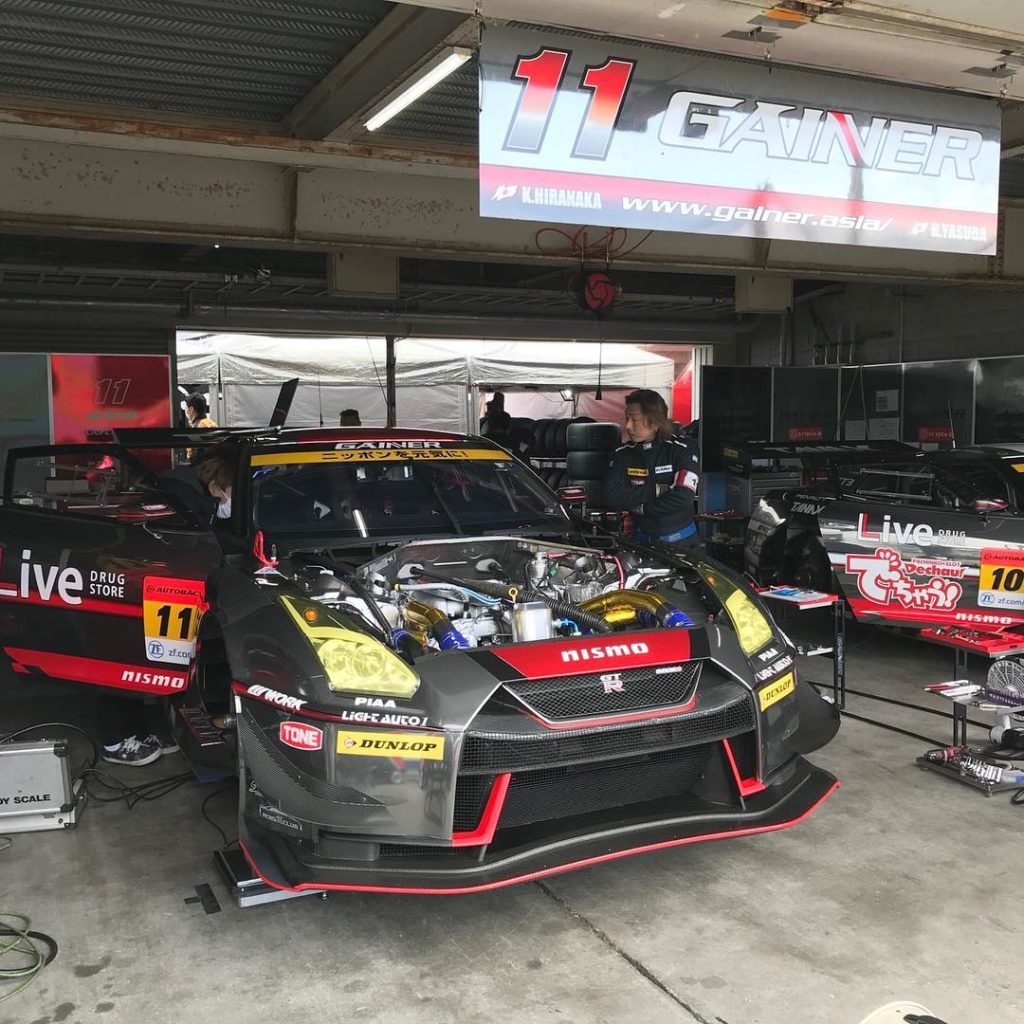 今日と明日
岡山国際サーキットでは
SUPER GT公式テストが行われております。
今年もWORK Wheels装着車両への
熱い声援を宜しくお願い致します！
...