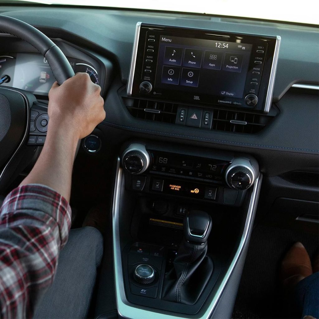 Enjoy Apple CarPlay Connectivity at your fingertips in the all-new #RAV4 Hybrid....