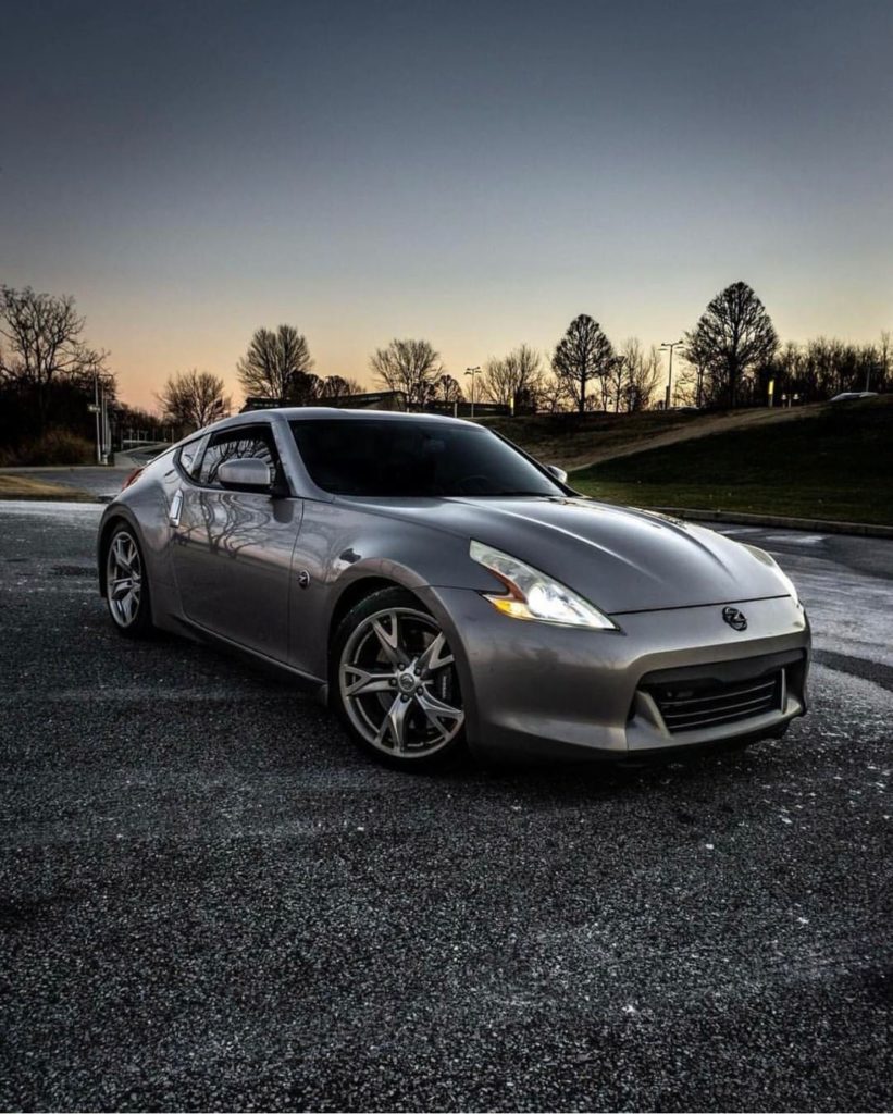 Like driving a storm cloud. #TueZday #Nissan370Z #370Z &: @kiromank_z34...