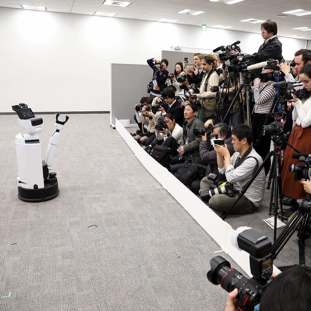Hello Humans 
_
This #Toyota Human Support Robot will assist wheelchair users at...