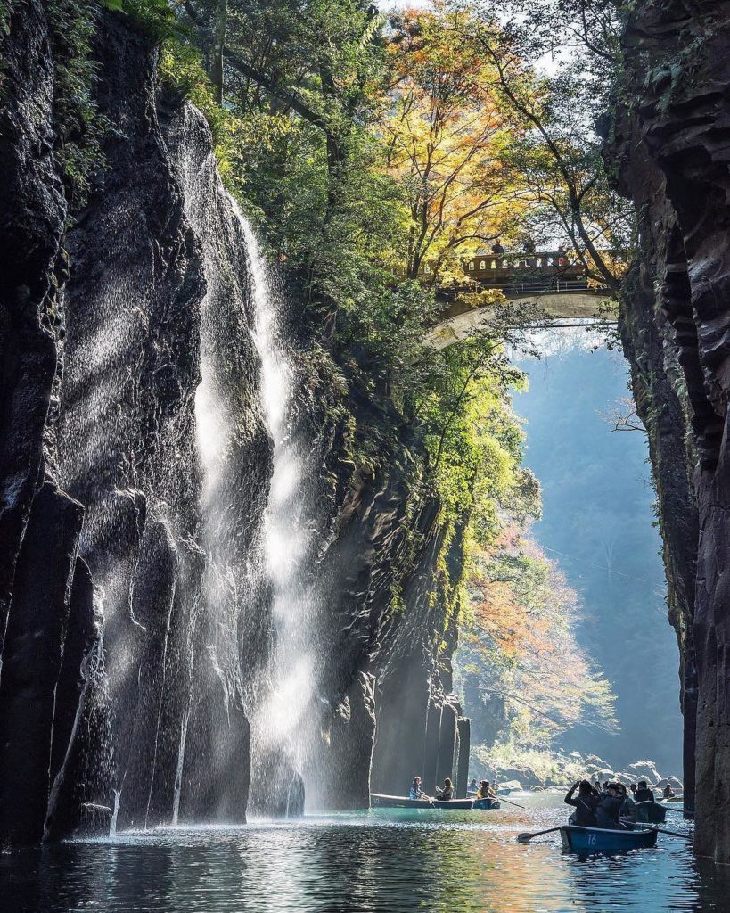 The splendor of #TakachihoGorge in #Miyazaki Prefecture stretches for 7km (4.3mi...