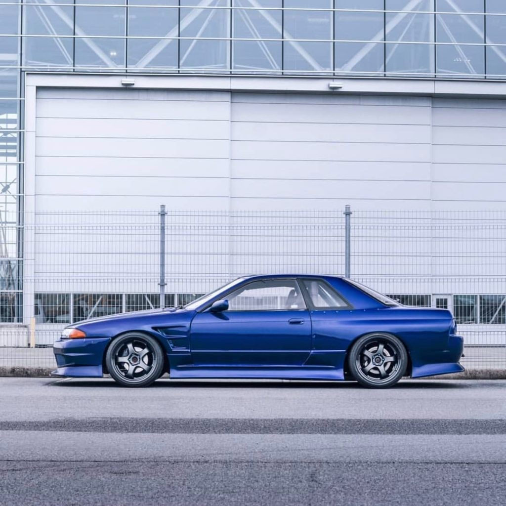 There's the fine line and then there's the #Skyline. #NissanSkyline #SkylineSund...