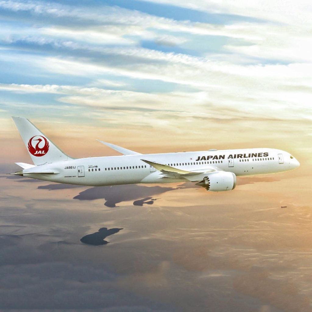 ⠀
Do you have a favorite place to see wildlife?
Tell us in the comments! #JAL #M...