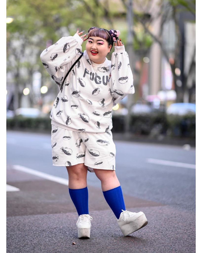 20-year-old aspiring Japanese pop idol Namitexin (@namitexin_official) on the st...