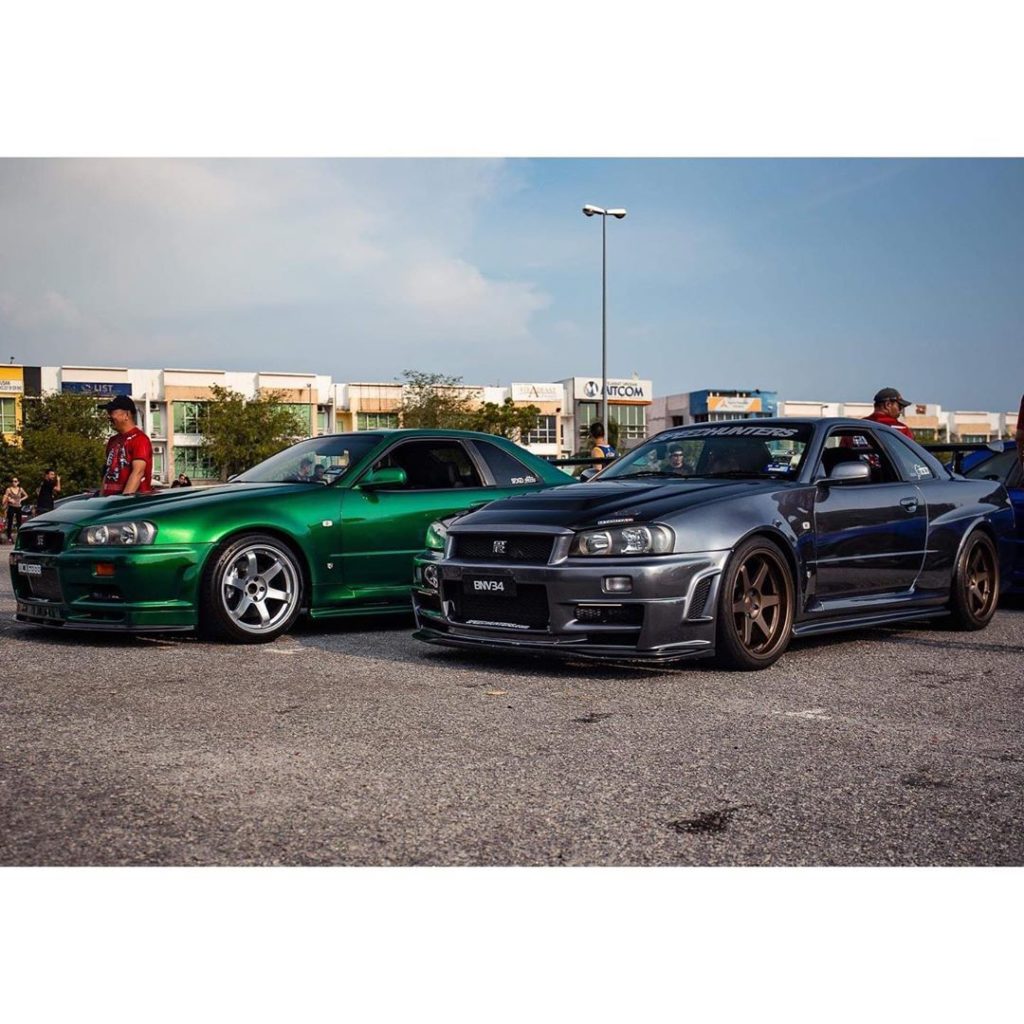 Double trouble 
Photo @noequal.co .
.
.
.
Follow the Crew:  @Nissan_GTR_Lovers
@...