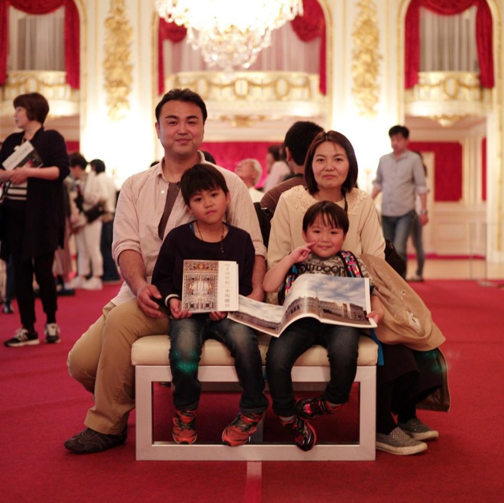 The Japan Times: As Emperor Naruhito ascended the Chrysanthemum Throne Wednesday, people on the s… As Emperor Naruhito ascended the Chrysanthemum Throne Wednesday, people on the s...
