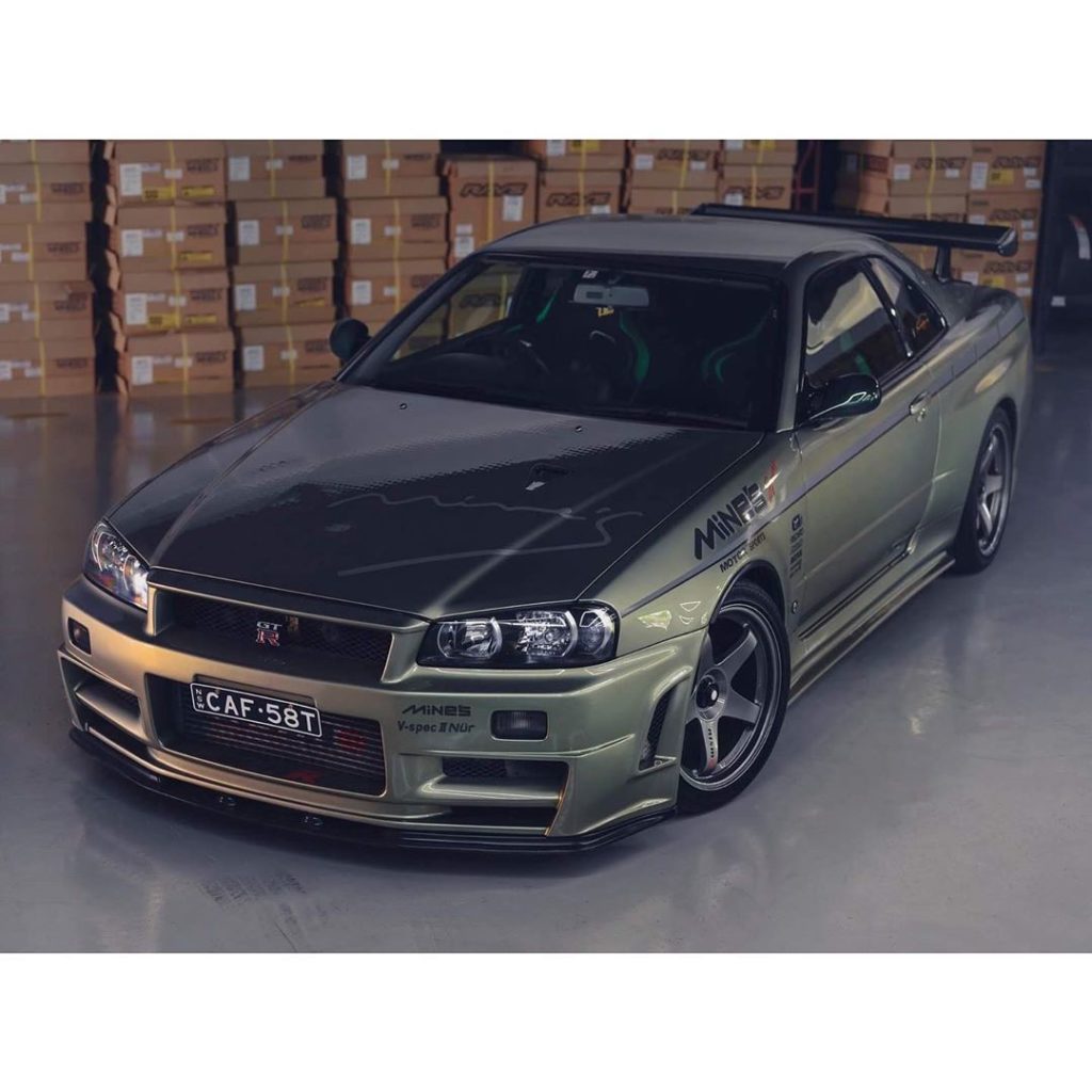 Iconic king 
Photo @pt_works .
.
.
.
Follow the Crew:  @Nissan_GTR_Lovers
@Club_...