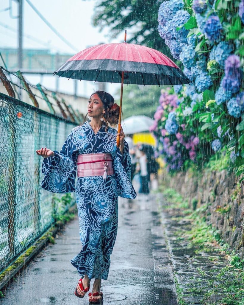 Photographer @_taka23_ shows us that just because it's rainy doesn't mean you ca...