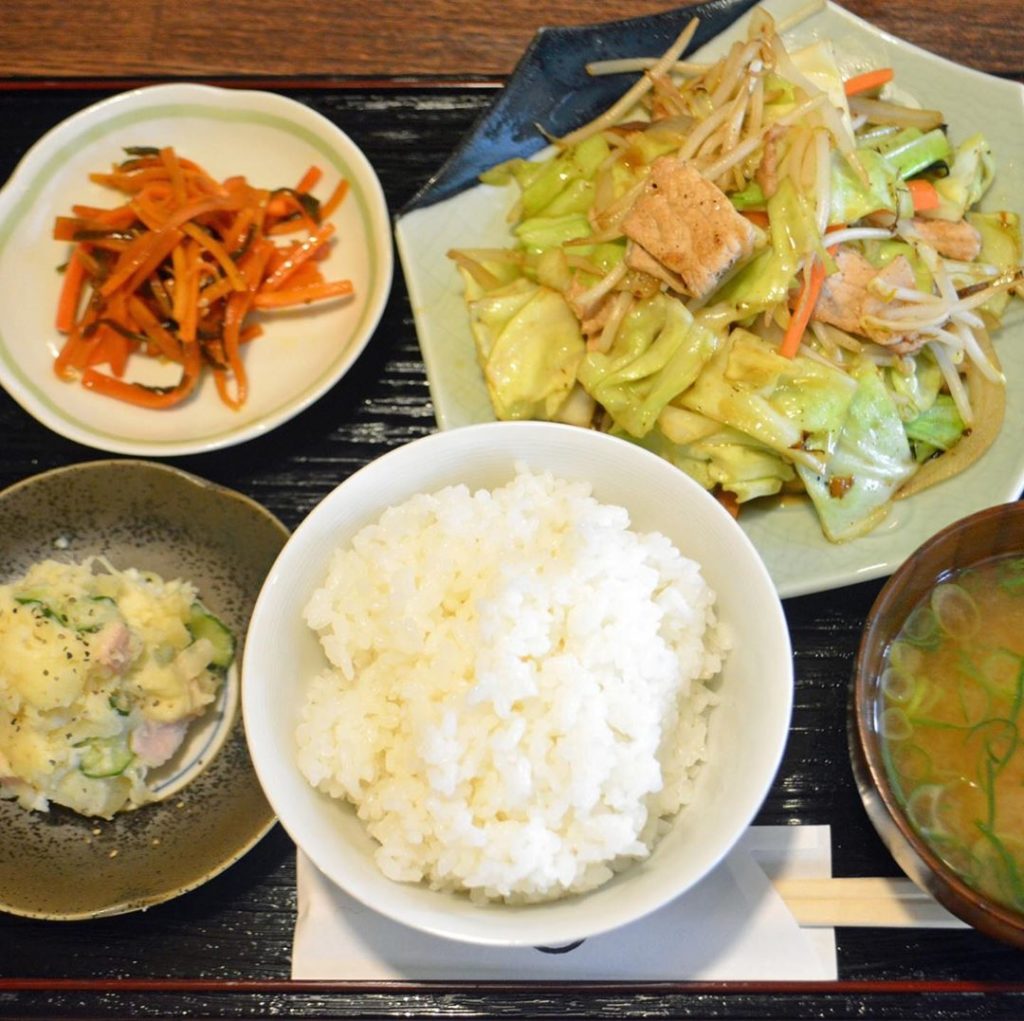 "Teishoku" is a simple meal that satisfies millions of workers and students acro...
