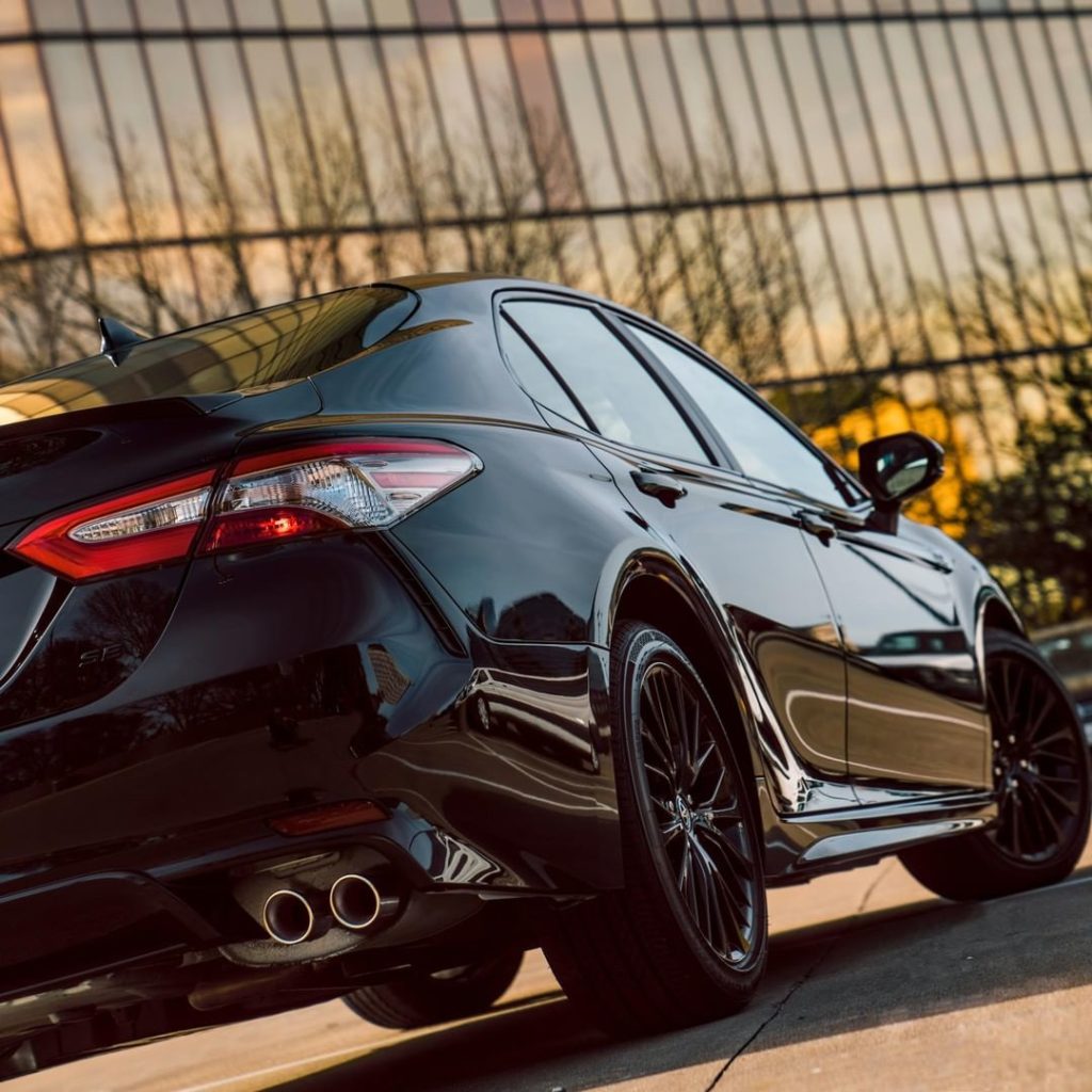The black 18-in. wheels, window trim and badging on #Camry's available Nightshad...