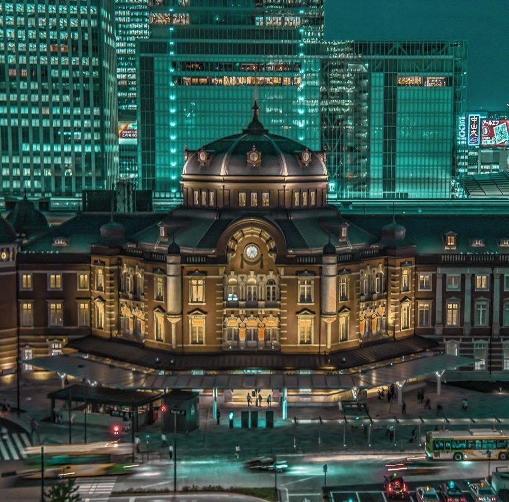 Visit Japan: Tokyo Station glows like a jewel after dark! The original station is a beautiful… Tokyo Station glows like a jewel after dark! The original station is a beautiful...