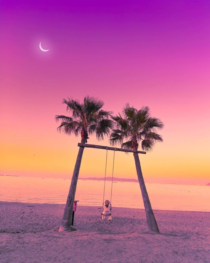 Japan Travel: Itoshima is located about 30 minutes from Fukuoka City, and offers some glorious… Itoshima is located about 30 minutes from Fukuoka City, and offers some glorious...