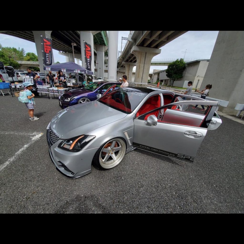 CROWN Meeting
200 CROWN

@yujishokuta 
@vipstyle_car_magazine...