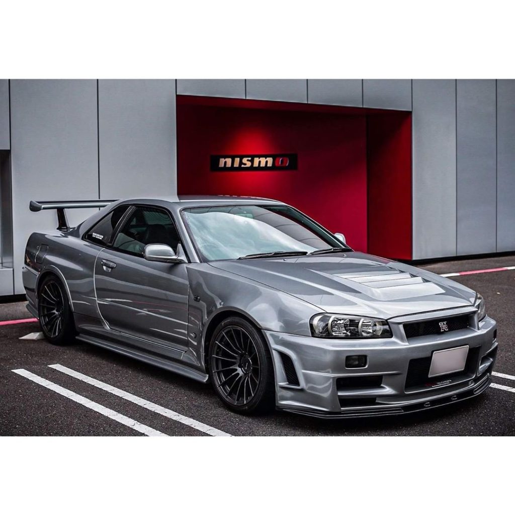 Who loves this R34?  Photo @nismo .
.
.
.
Follow the Crew:  @Nissan_GTR_Lovers
@...