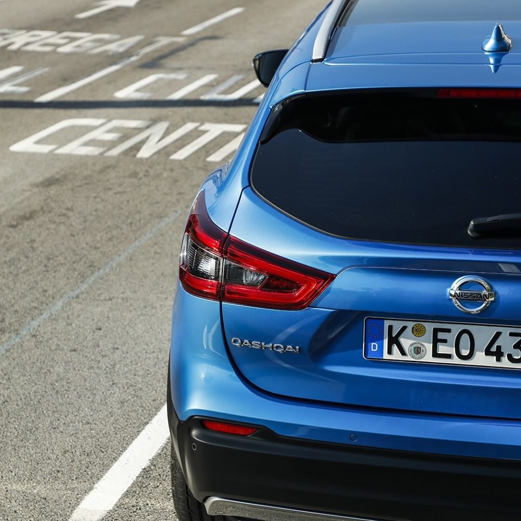Zooming in before zooming off. #NissanQashqai #Nissan #Qashqai...