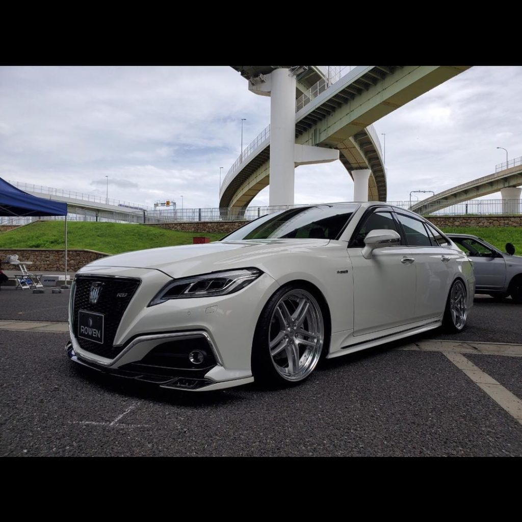CROWN Meeting
220 CROWN

@rowen_jp 
@vipstyle_car_magazine...