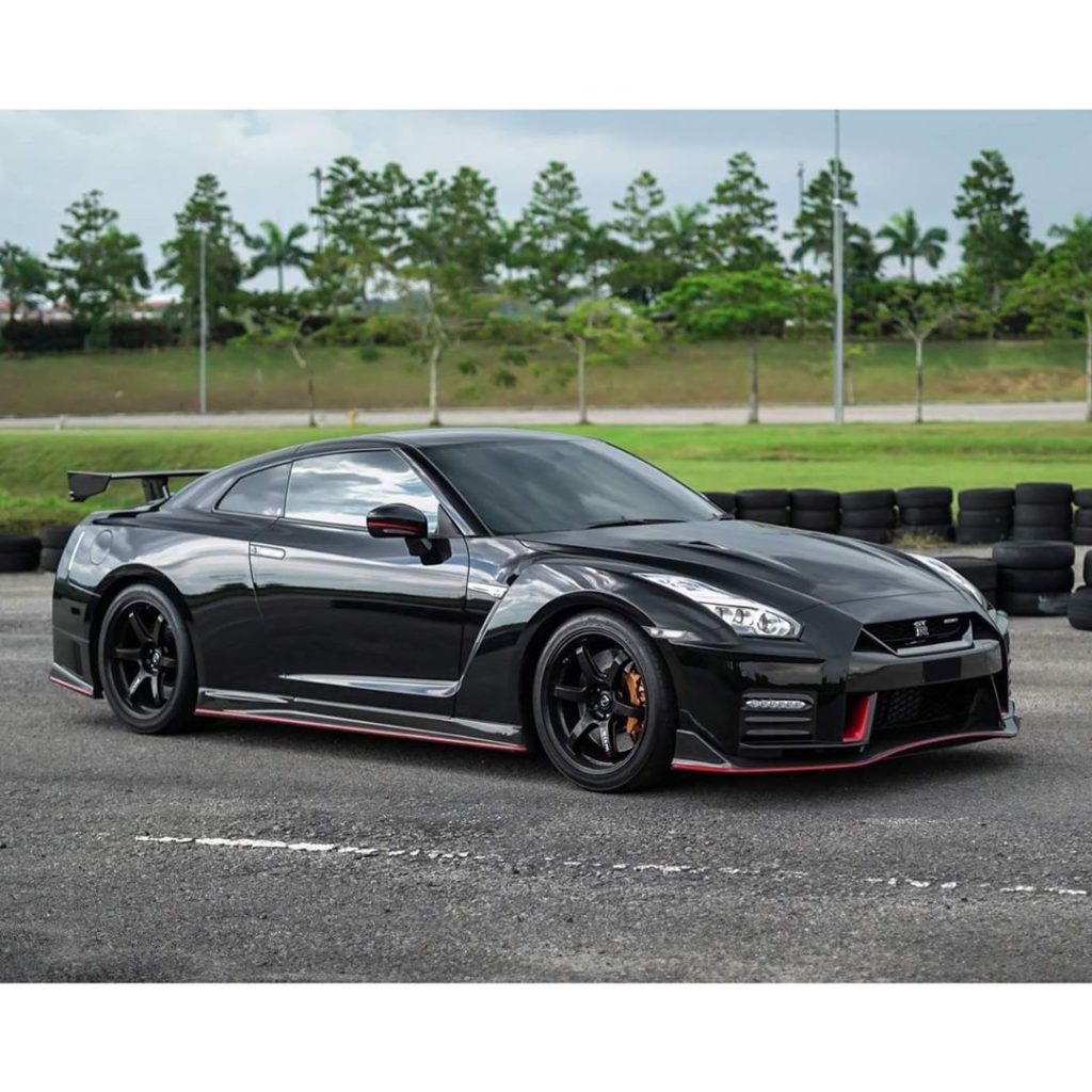 Sinister Nismo 
Photo @noequal.co .
.
.
.
Follow the Crew:  @Nissan_GTR_Lovers
@...