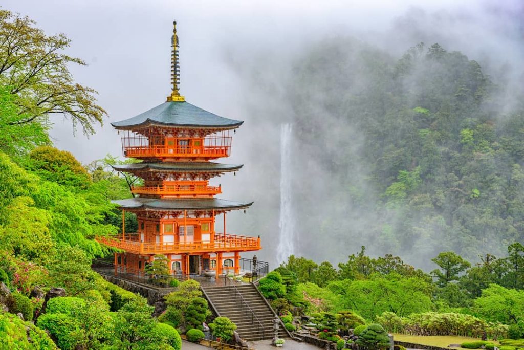 Visit Japan: Located in Wakayama Prefecture, perched in front of the stunning Nachi Falls, th… Located in Wakayama Prefecture, perched in front of the stunning Nachi Falls, th...