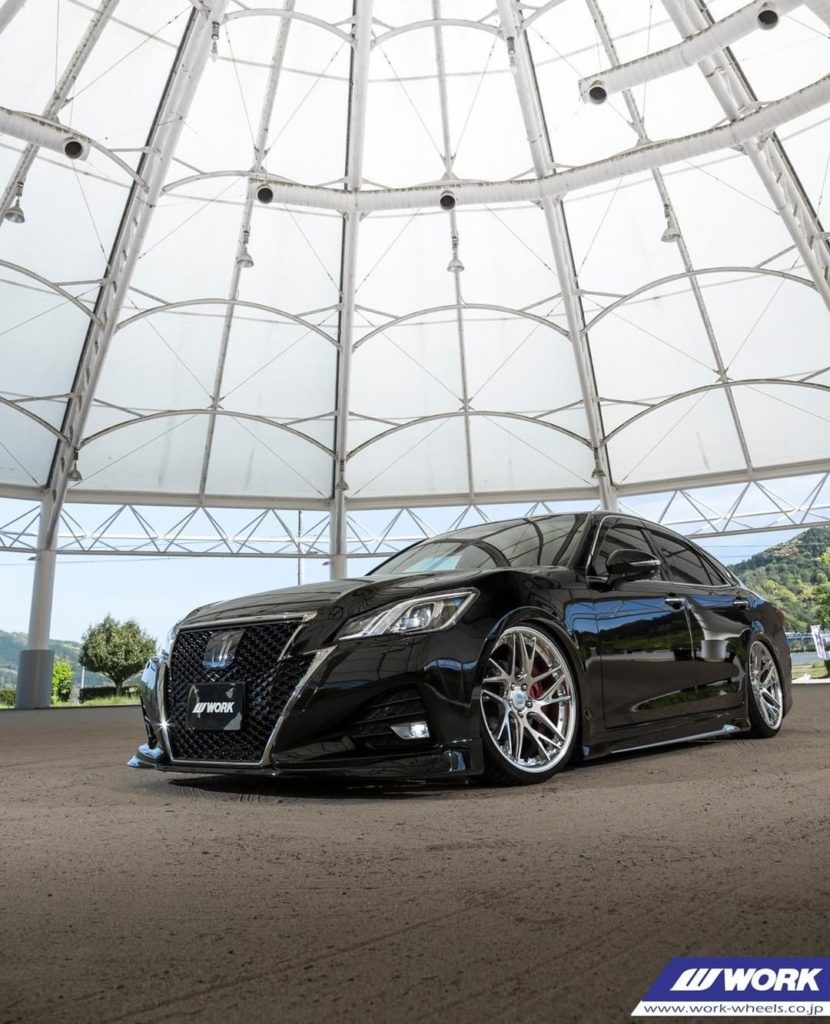 @aless_group Toyota Crown on NEW WORK Gnosis CVX #artofwheel #gnosis #CVX...