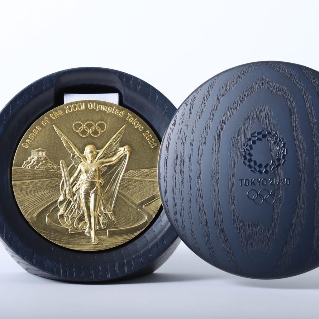 Symbolising the energy of the athletes and those who support them, this beautifu...