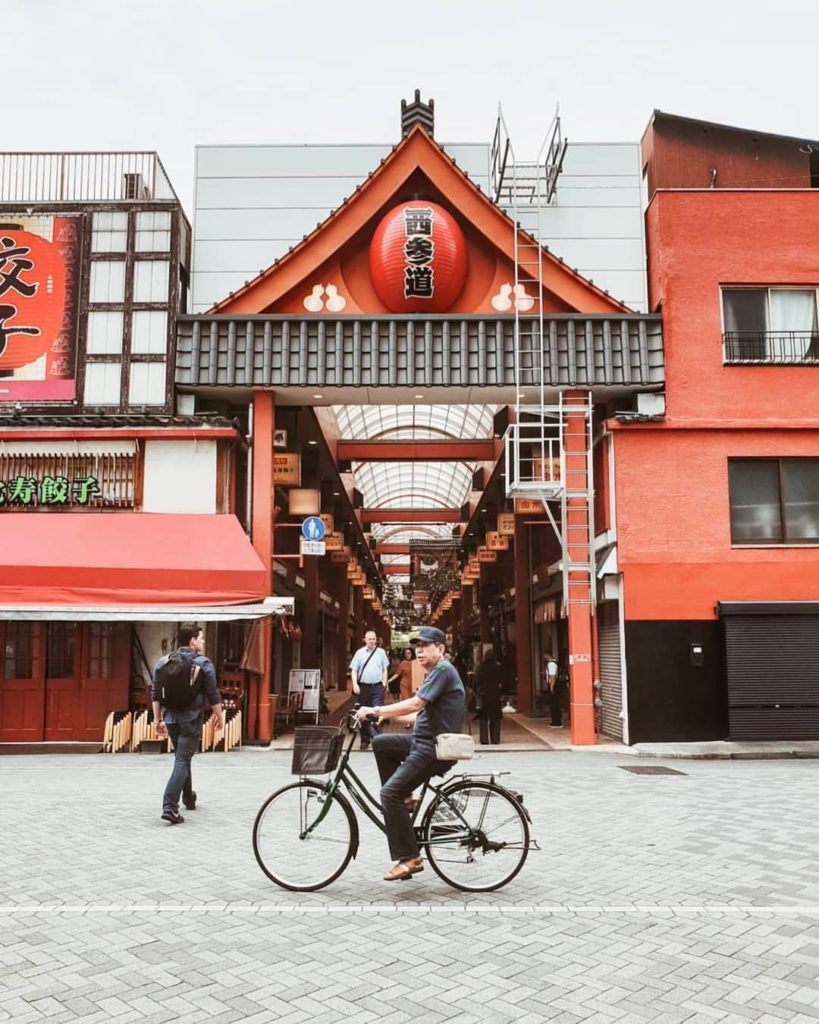 Cyclists of Tokyo  Anyone else love exploring new places on two wheels? Any favo...