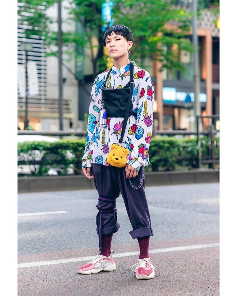 15-year-old Tokyo high school student Makoto (@makoto_kwbt) on the street in Har...